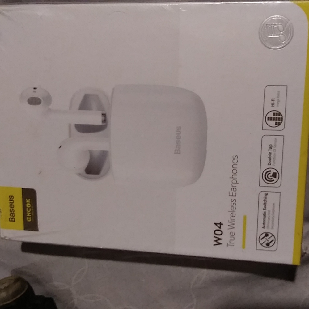 Wireless ear pods